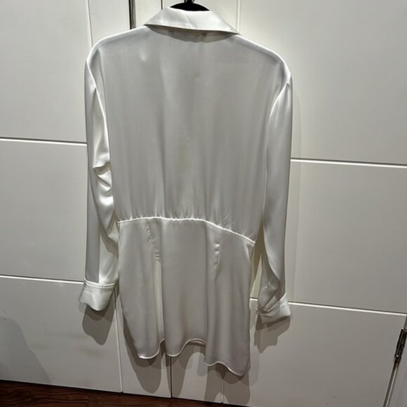 Zara white short satin effect dress. Size XS. - Picture 5 of 7